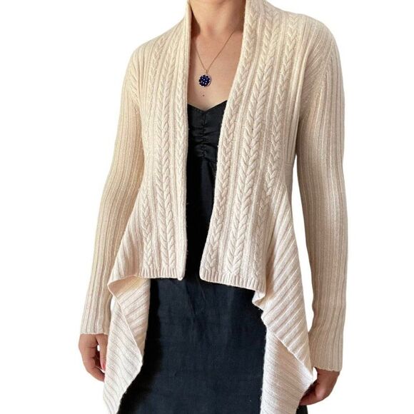 Autumn Cashmere Pale Pink 100% Cashmere Cable Knit Asymmetrical Hem Cardigan XS - Picture 1 of 6